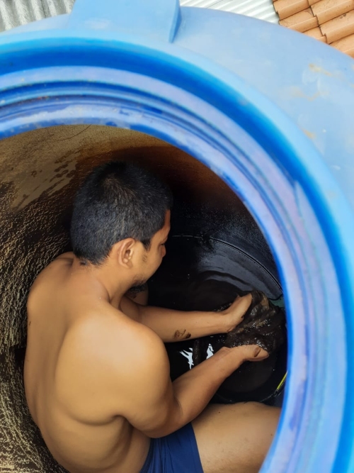Jasa Bersih Tangki Air Terdekat  Di Tarumajaya Kabupaten Bekasi Jawa Barat
